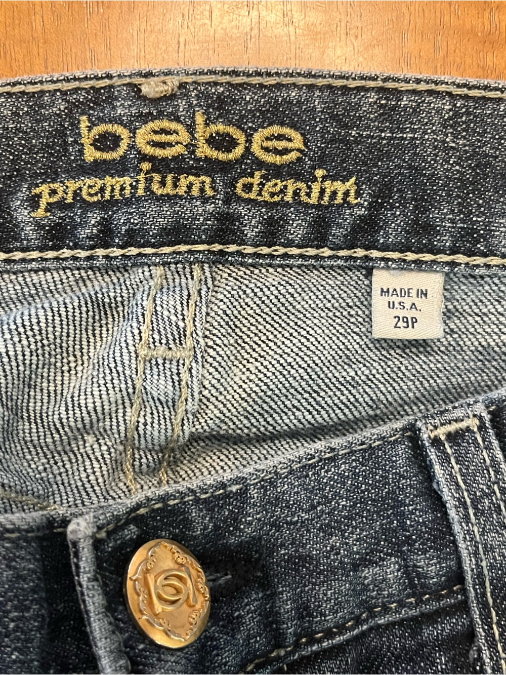 bebe Y2K Low Rise Bootcut Dark Wash Jeans size 29 - Picture 6 of 6